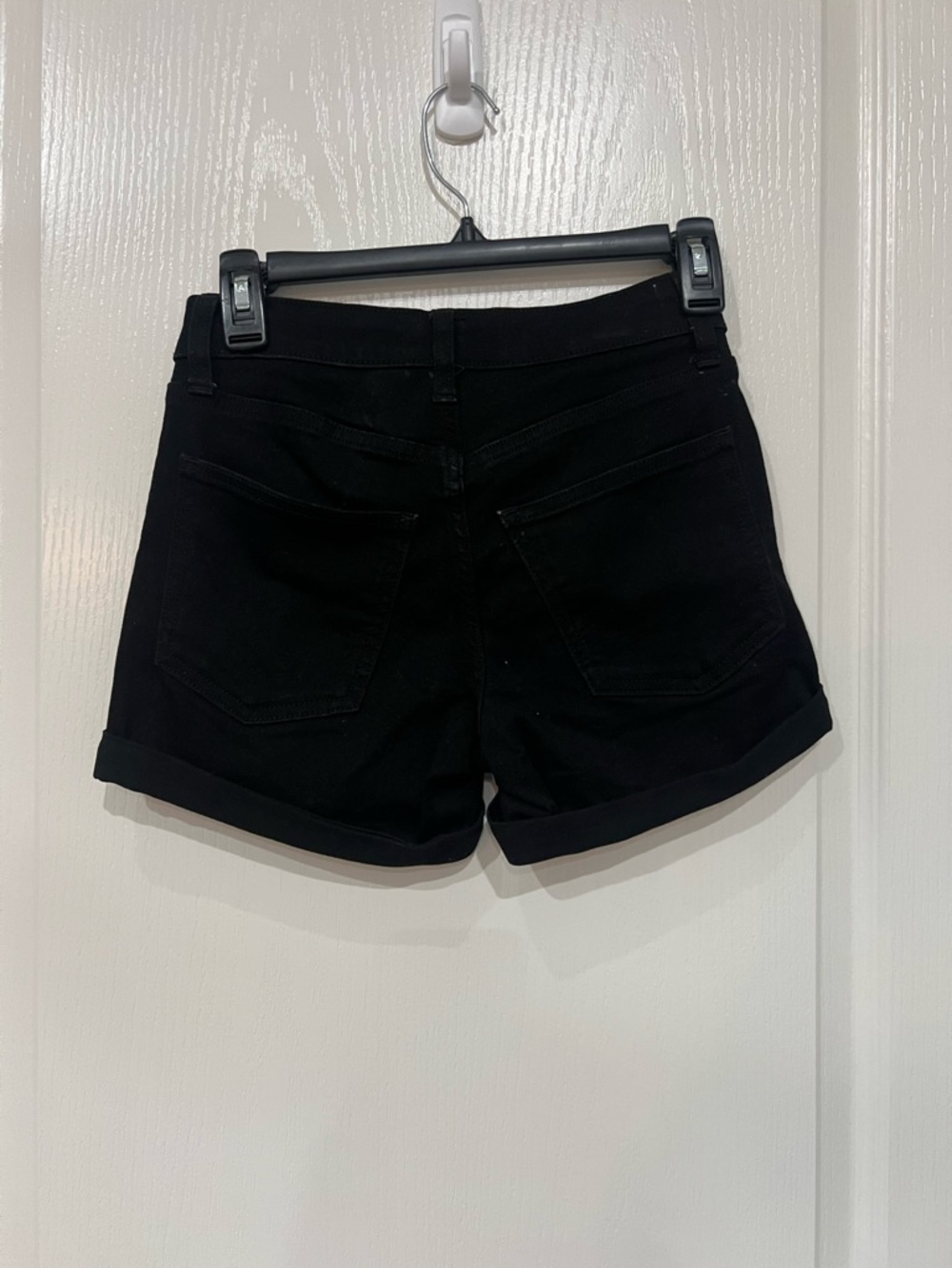 LC Lauren Conrad Black Cuffed Jean Shorts - Picture 2 of 3